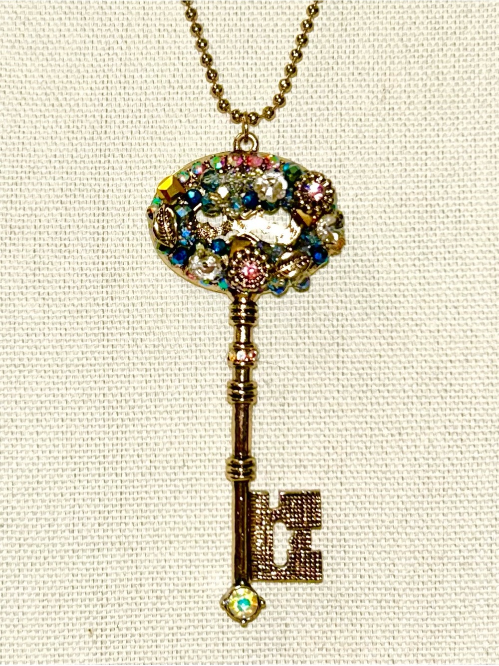 Betsey Johnson Gold Key Necklace with Multicolor Stones - Picture 2 of 6
